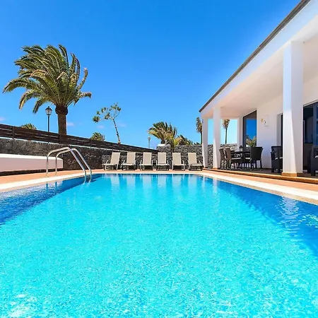 Дом отдыха In Marina Rubicon With Pool Коста Бланка